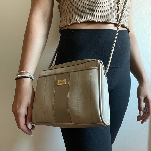 Liz Claiborne Vintage Monogram Crossbody Purse 90s - Picture 10 of 15